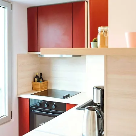 Old Town Riverview Apartment Bukarest