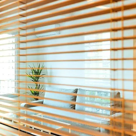 Old Town Riverview Apartment *